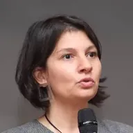 Dr. Öğr. Üyesi Çiğdem Koşe portresi